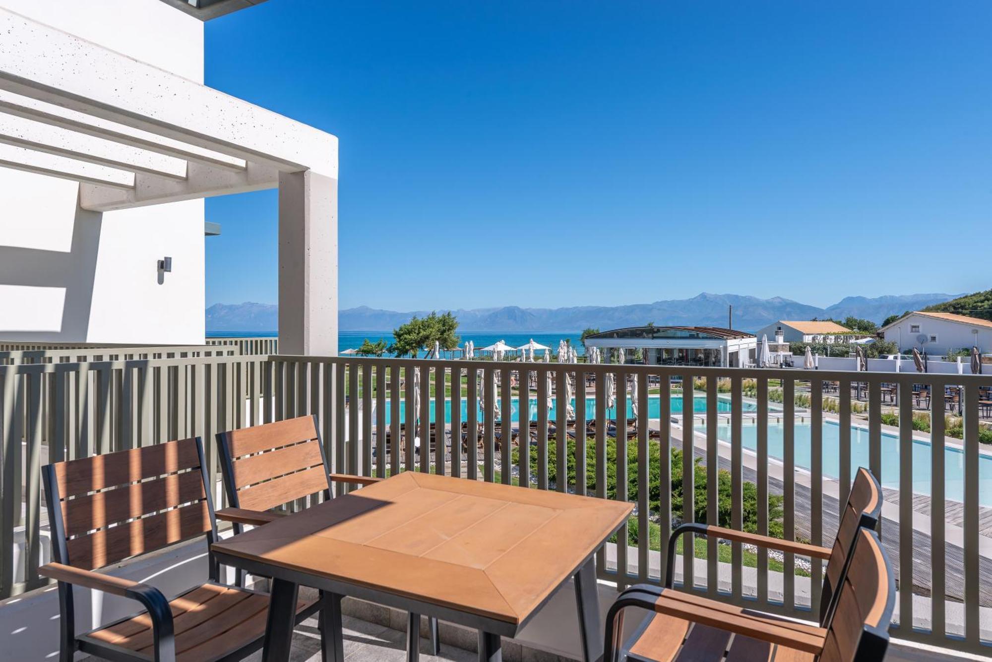 Thalassa Suites Almiros Beach Exterior foto