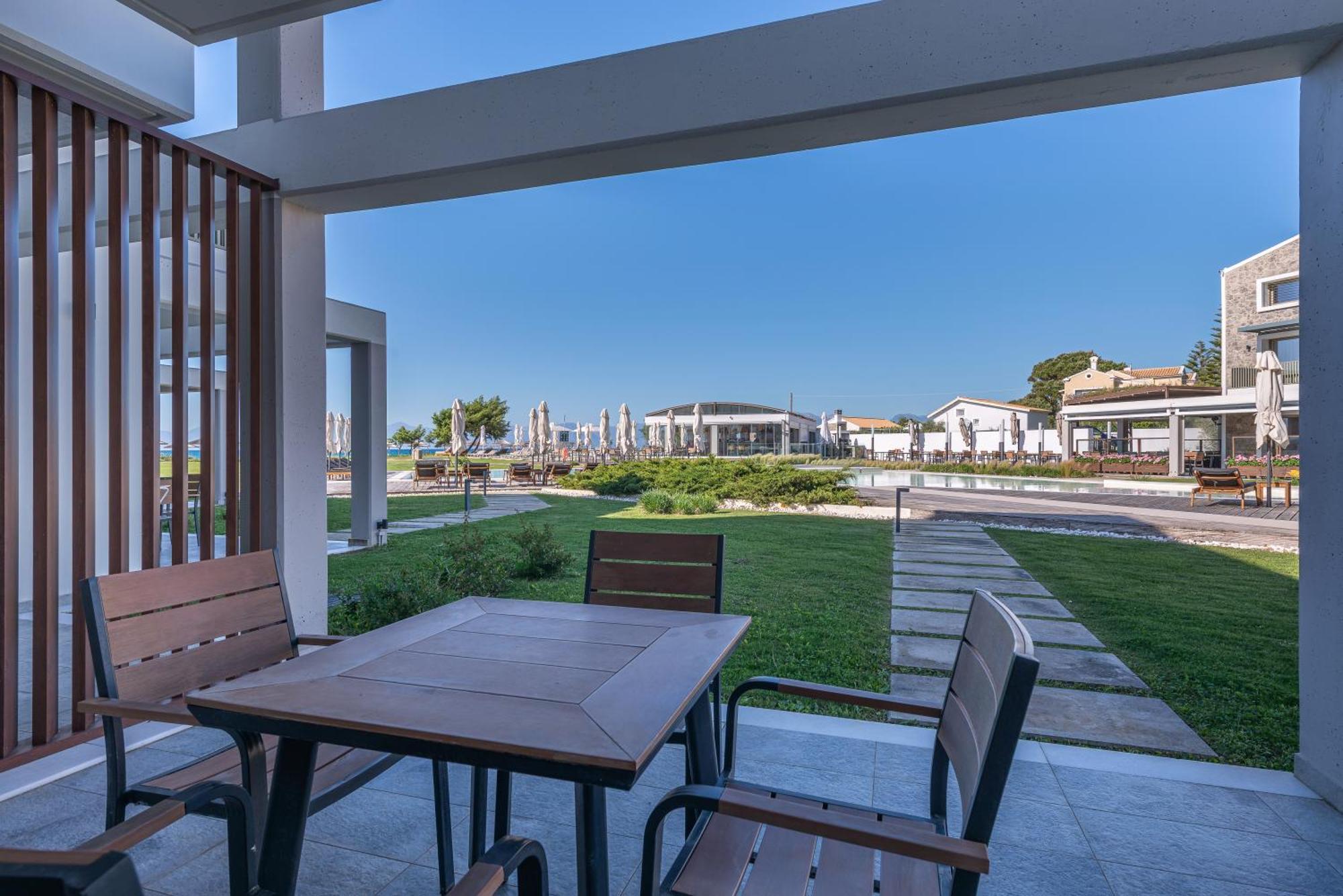 Thalassa Suites Almiros Beach Exterior foto